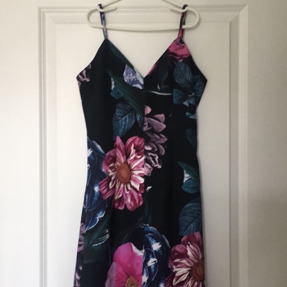 Keepsake dress - Picture 3 of 4